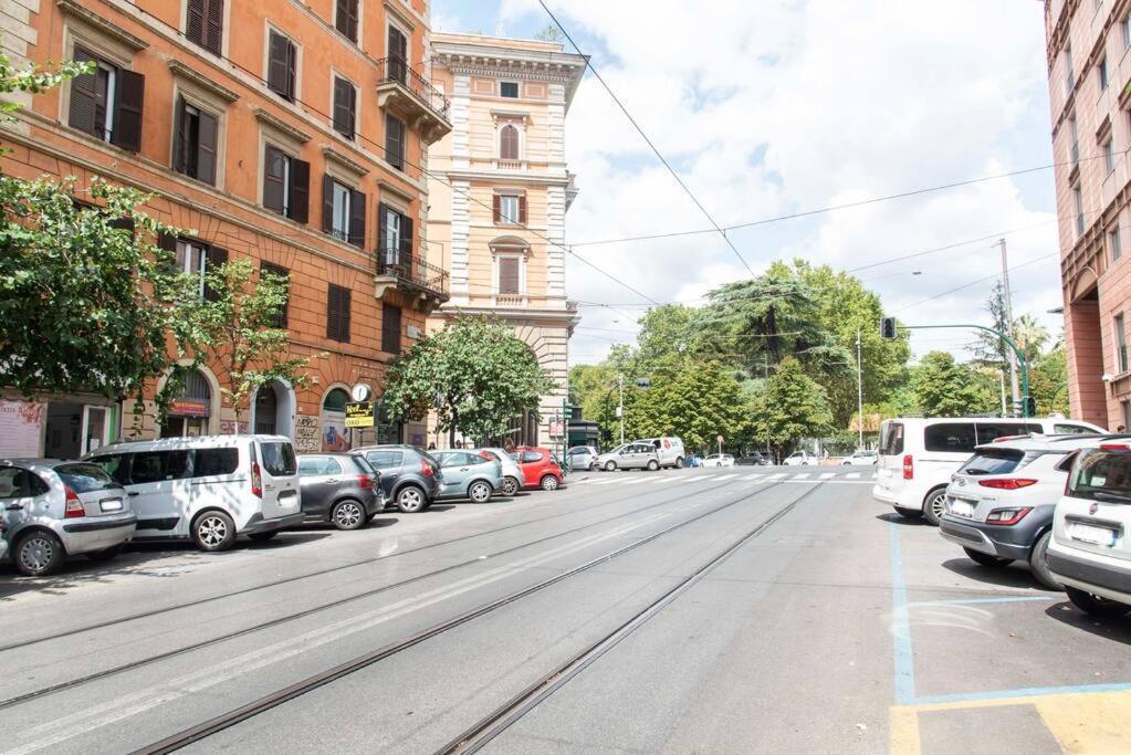 La Casa Di Marisela In Via Emanuele Filiberto Roma Exterior foto
